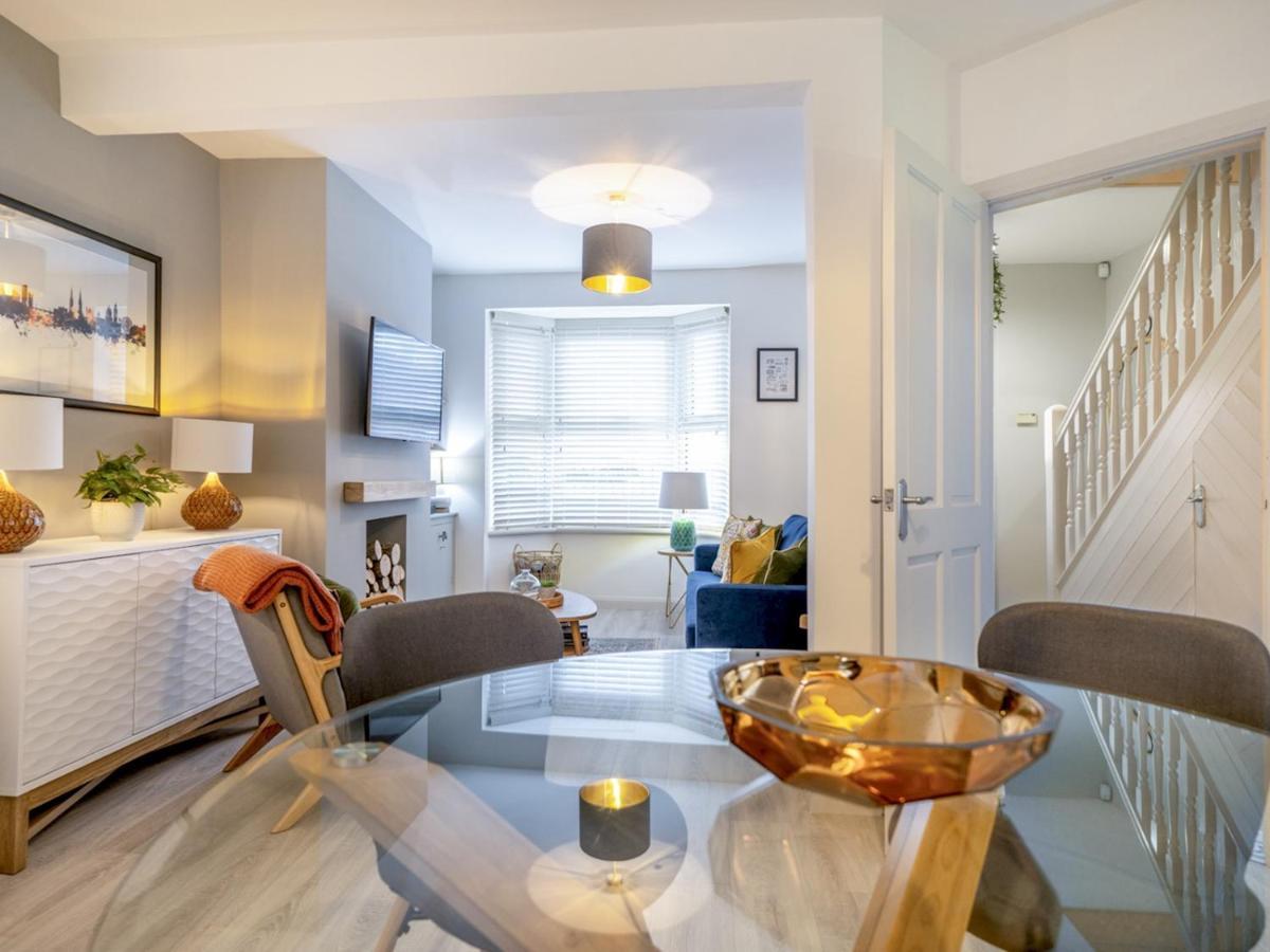 Pass The Keys 58 Lw Ave Stunning 2Br Terrace Top Location Lots Nearby Belfast Buitenkant foto