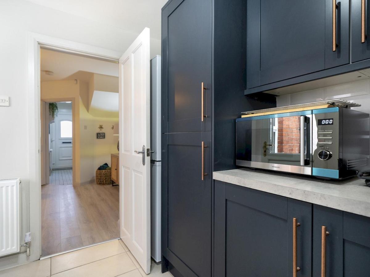 Pass The Keys 58 Lw Ave Stunning 2Br Terrace Top Location Lots Nearby Belfast Buitenkant foto